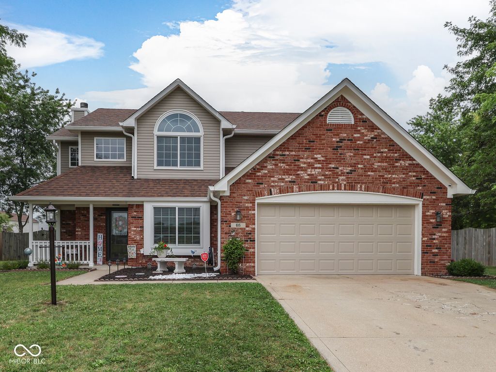 615 Hummingbird Lane, Whiteland, IN 46184