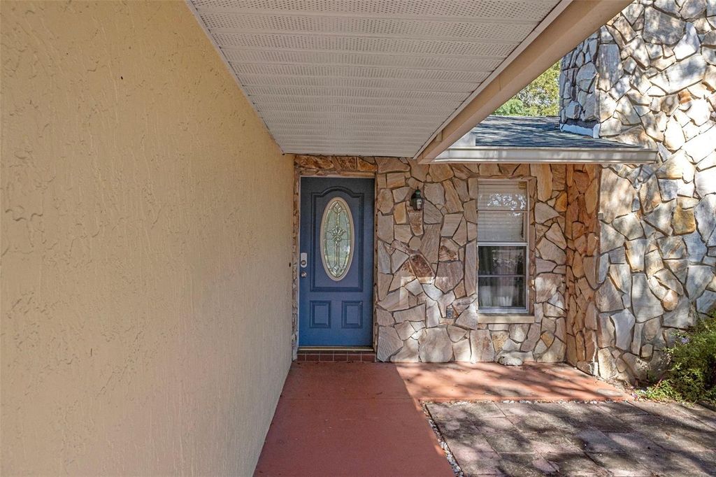 Image 4 of property listing at 8291 ARAB LANE, Spring Hill, FL 34608