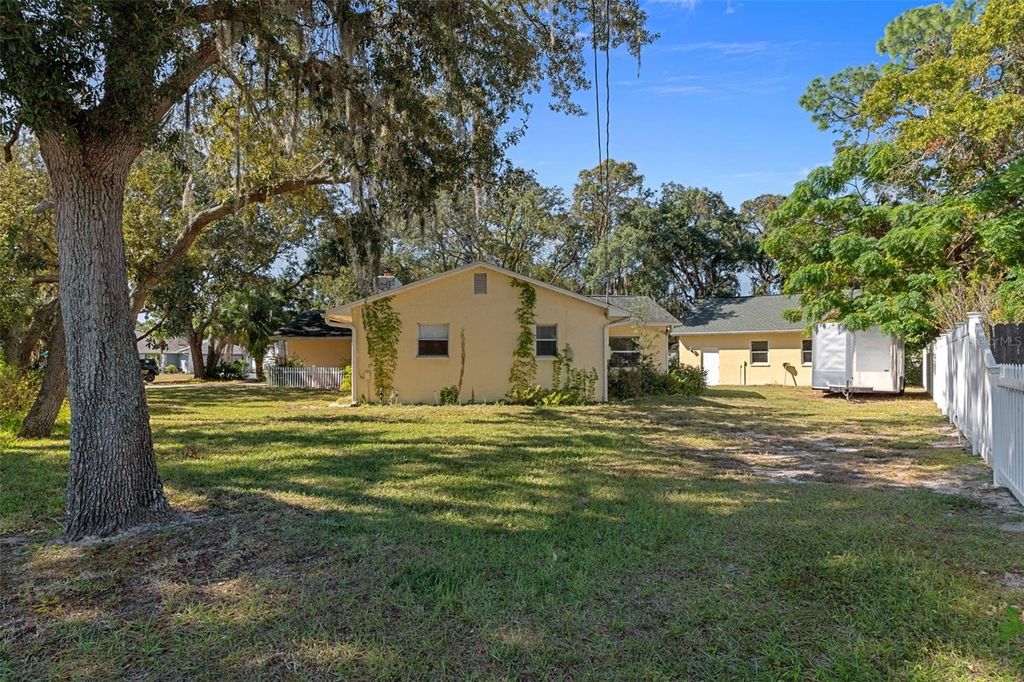 Image 36 of property listing at 8291 ARAB LANE, Spring Hill, FL 34608