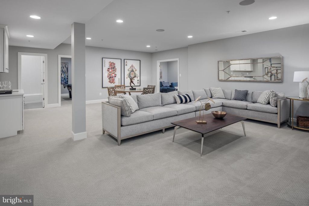 2918 BLUE SKIES LN, Upper Marlboro, MD 20774