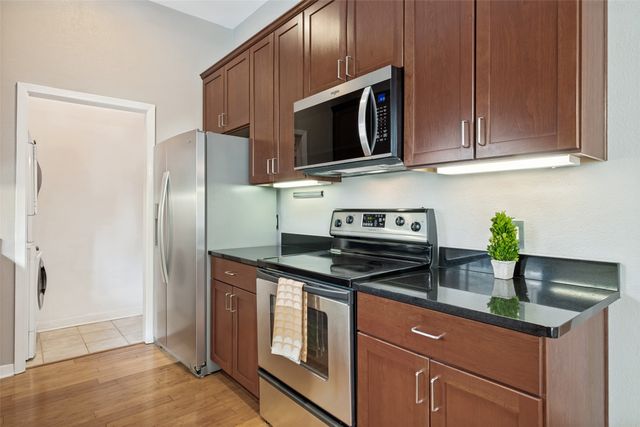 4031 Holland Avenue G, Dallas, TX 75219