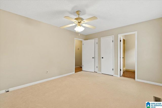 2420 LEIGH DRIVE, Center Point, AL 35215