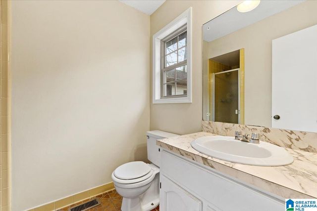 2420 LEIGH DRIVE, Center Point, AL 35215