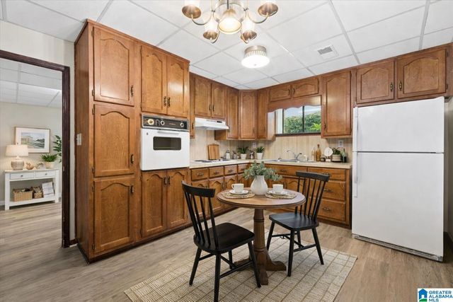 2420 LEIGH DRIVE, Center Point, AL 35215