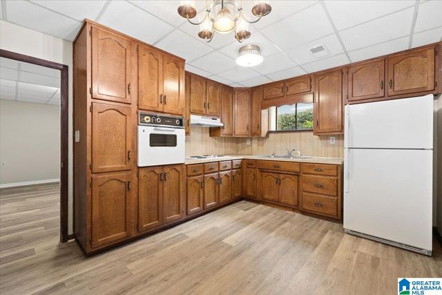 2420 LEIGH DRIVE, Center Point, AL 35215