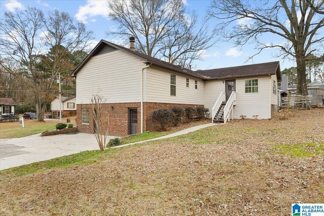 2420 LEIGH DRIVE, Center Point, AL 35215