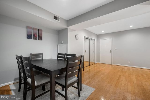 2702 Dartmouth Rd Apt 3, Alexandria, VA 22314