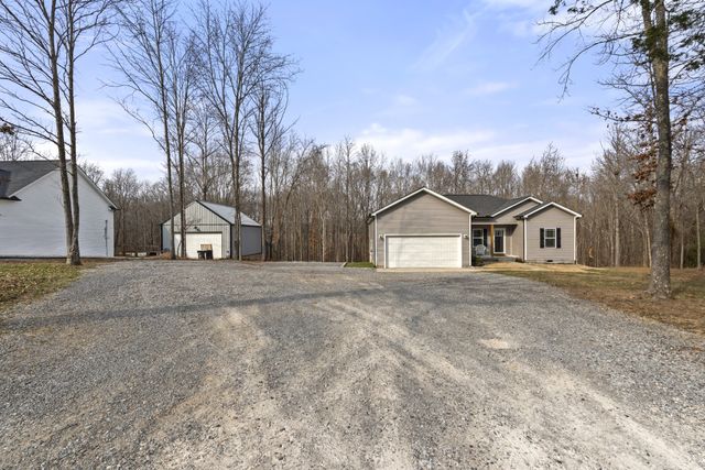 1241 Harmon Springs Rd, Dickson, TN 37055
