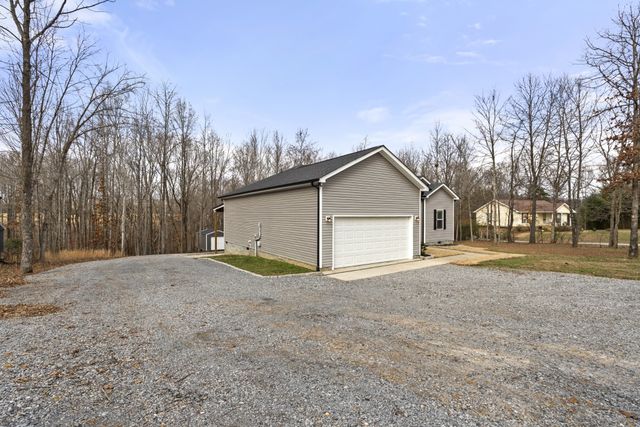 1241 Harmon Springs Rd, Dickson, TN 37055
