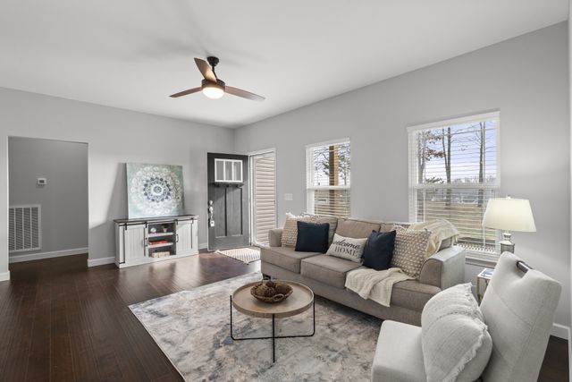 1241 Harmon Springs Rd, Dickson, TN 37055