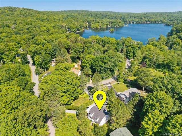 71 Pudding Street, Putnam Valley, NY 10579