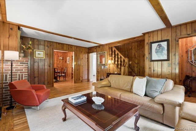 71 Pudding Street, Putnam Valley, NY 10579