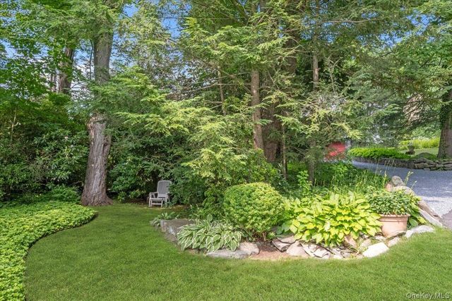 71 Pudding Street, Putnam Valley, NY 10579