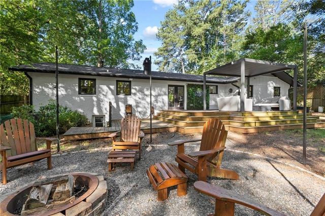 2485 Shallowford Road NE, Atlanta, GA 30345