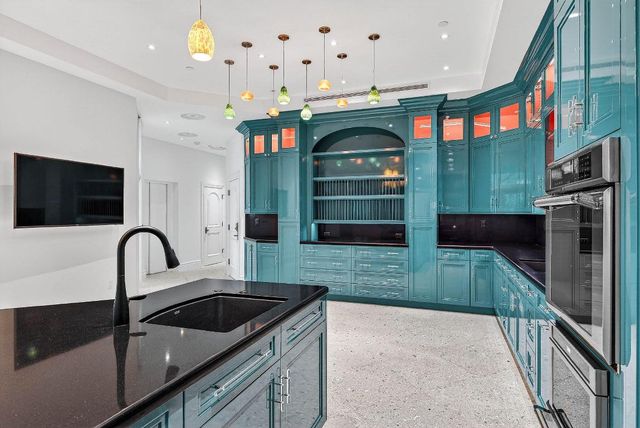 720 N Ocean Boulevard, Delray Beach, FL 33483