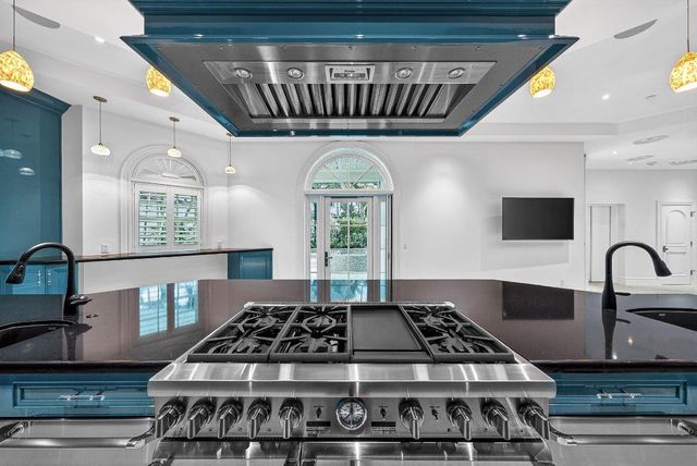 720 N Ocean Boulevard, Delray Beach, FL 33483