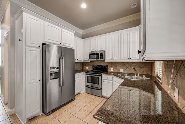 5836 La Vista Drive, Dallas, TX 75206