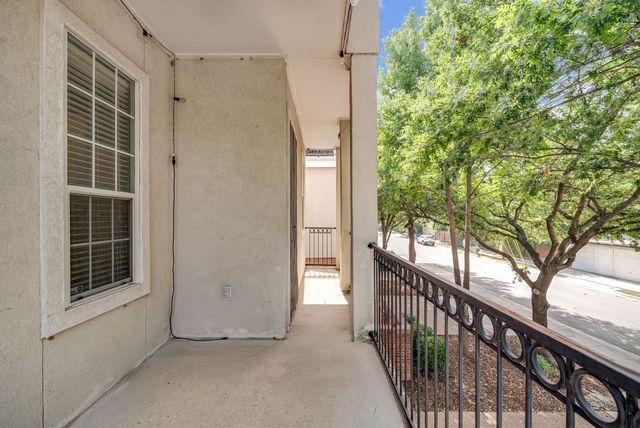 5836 La Vista Drive, Dallas, TX 75206