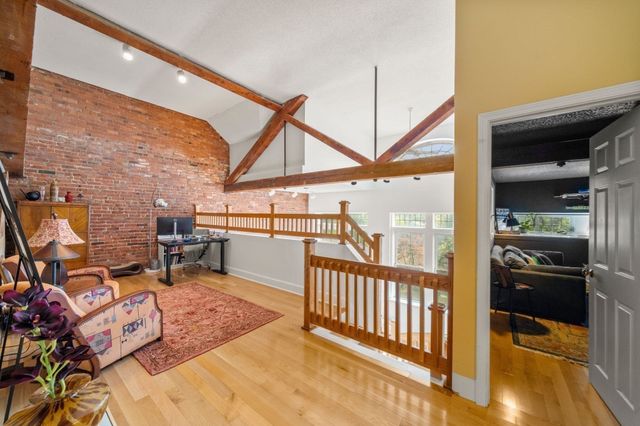 21 Athens St 26, Weymouth, MA 02191