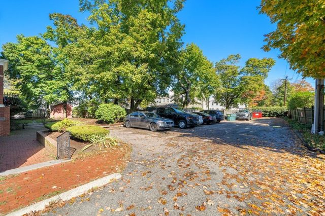 21 Athens St 26, Weymouth, MA 02191