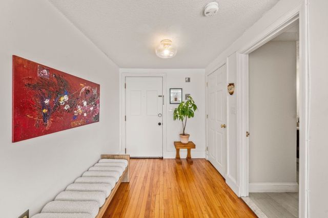 21 Athens St 26, Weymouth, MA 02191