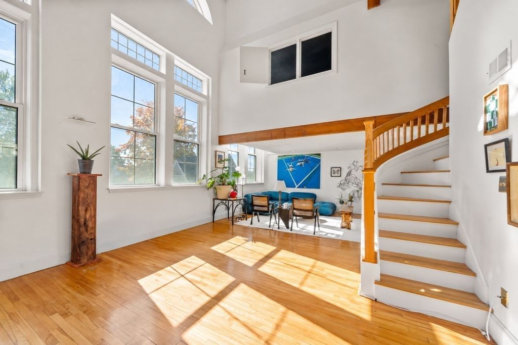 21 Athens St 26, Weymouth, MA 02191