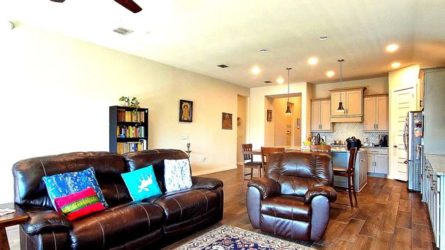 8001 Silhouette ST, Austin, TX 78744