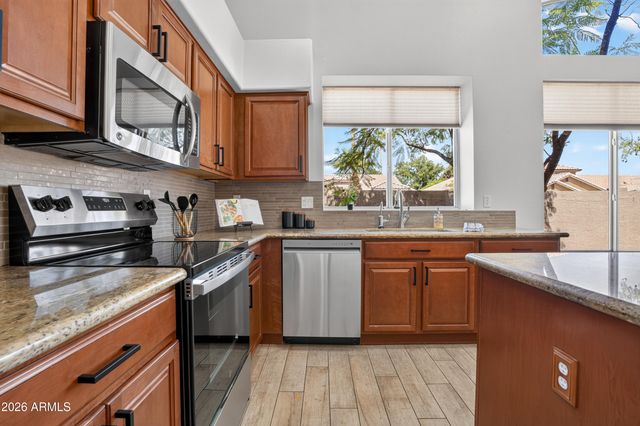 4236 E MILLBRAE Lane, Gilbert, AZ 85234