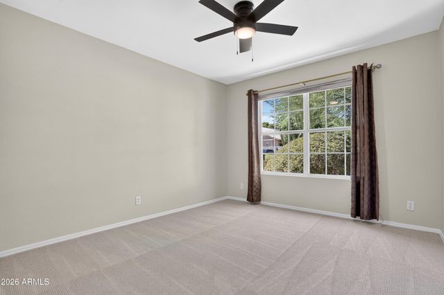 4236 E MILLBRAE Lane, Gilbert, AZ 85234