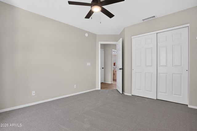 4236 E MILLBRAE Lane, Gilbert, AZ 85234