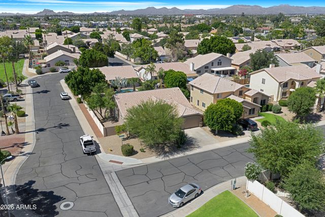4236 E MILLBRAE Lane, Gilbert, AZ 85234
