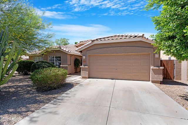 4236 E MILLBRAE Lane, Gilbert, AZ 85234