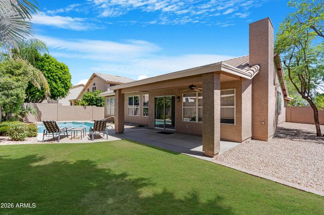 4236 E MILLBRAE Lane, Gilbert, AZ 85234