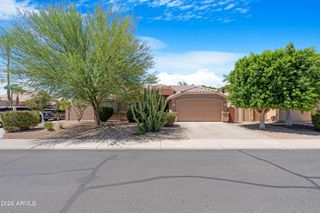 4236 E MILLBRAE Lane, Gilbert, AZ 85234