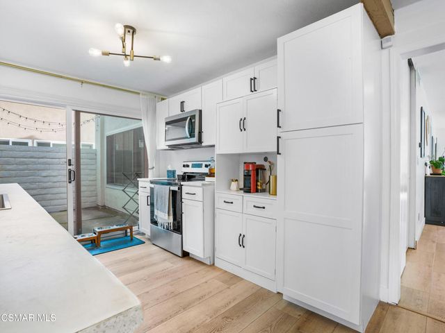 3848 Lucas Court, Simi Valley, CA 93063