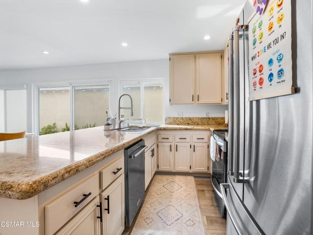 3848 Lucas Court, Simi Valley, CA 93063