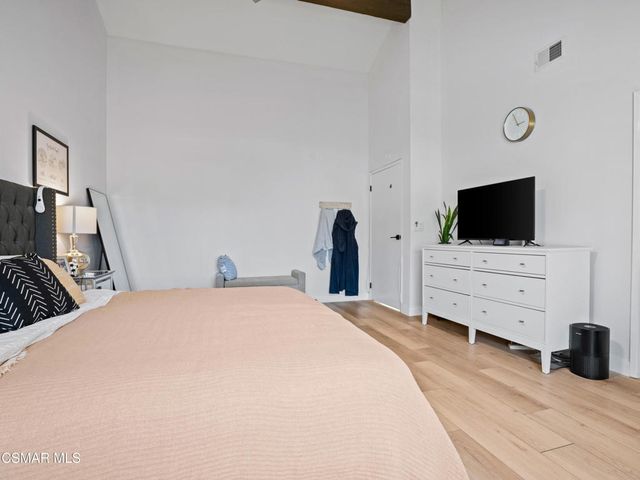 3848 Lucas Court, Simi Valley, CA 93063