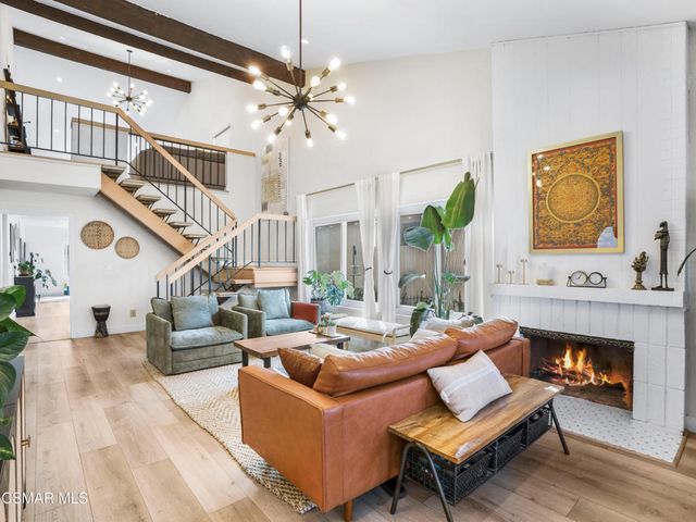 3848 Lucas Court, Simi Valley, CA 93063