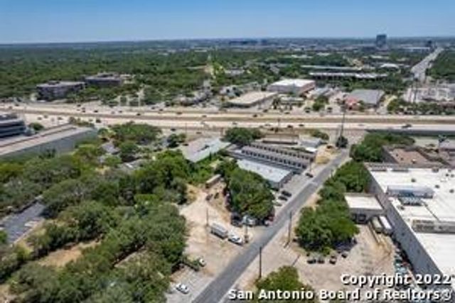 10937 Jollyville RD, Austin, TX 78759