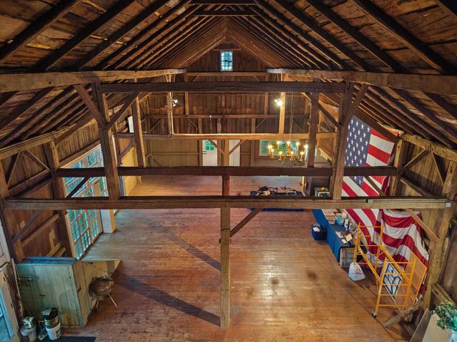 12112 N Wauwatosa ROAD, Mequon, WI 53097
