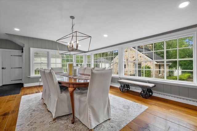 12112 N Wauwatosa ROAD, Mequon, WI 53097