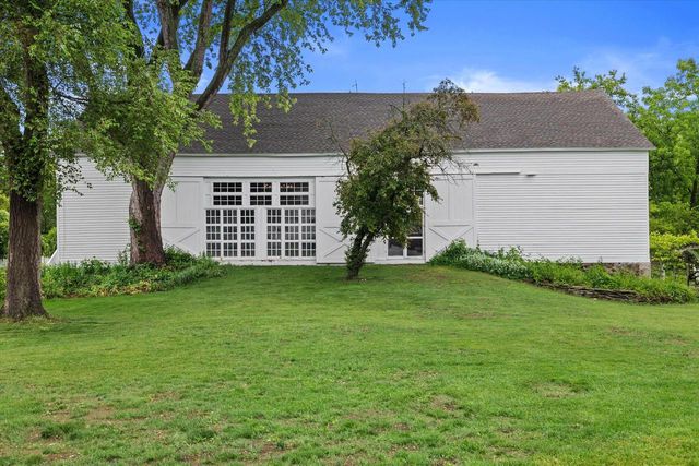 12112 N Wauwatosa ROAD, Mequon, WI 53097