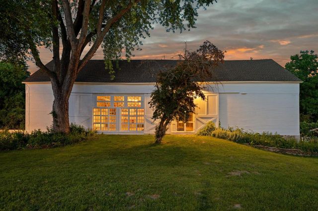 12112 N Wauwatosa ROAD, Mequon, WI 53097
