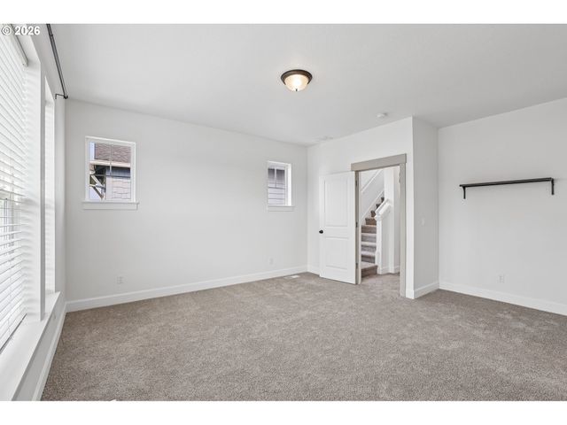 6992 Se SKIPPER Ln, Hillsboro, OR 97123