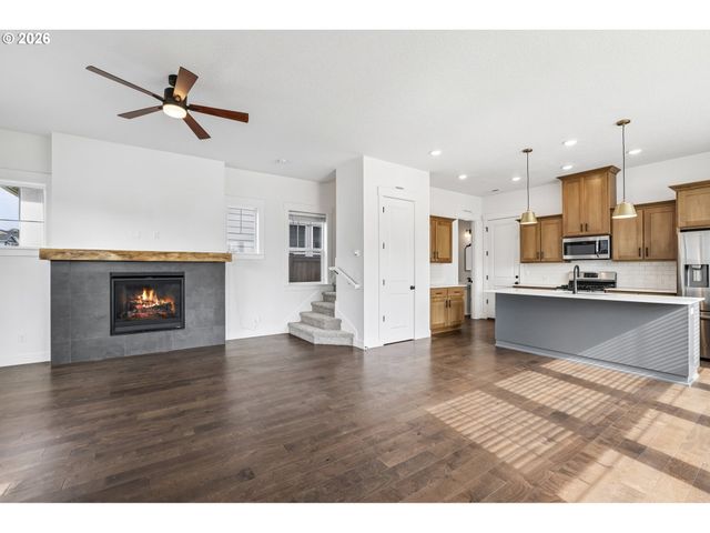 6992 Se SKIPPER Ln, Hillsboro, OR 97123