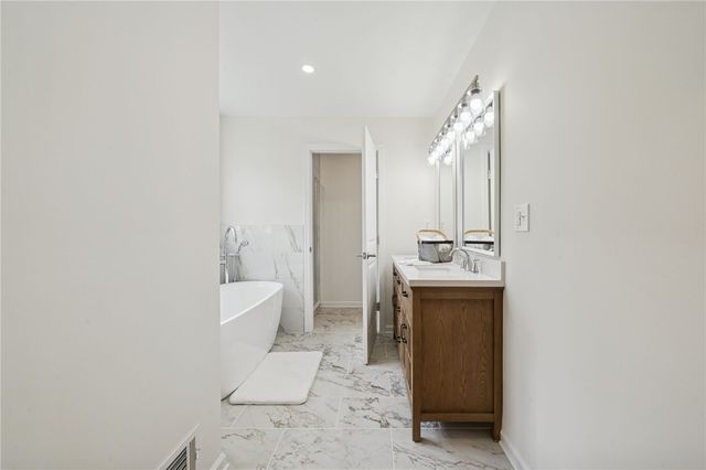 5149 Watters Rd., Lower Burrell, PA 15068