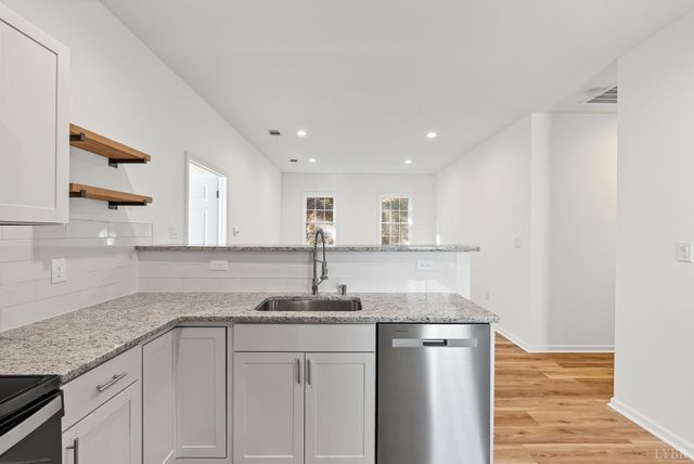 504 Amherst Street, Lynchburg, VA 24504