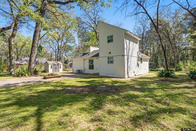 194 Debra Dr, Bullard, TX 75757