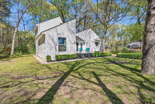 194 Debra Dr, Bullard, TX 75757