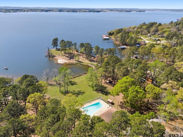 194 Debra Dr, Bullard, TX 75757